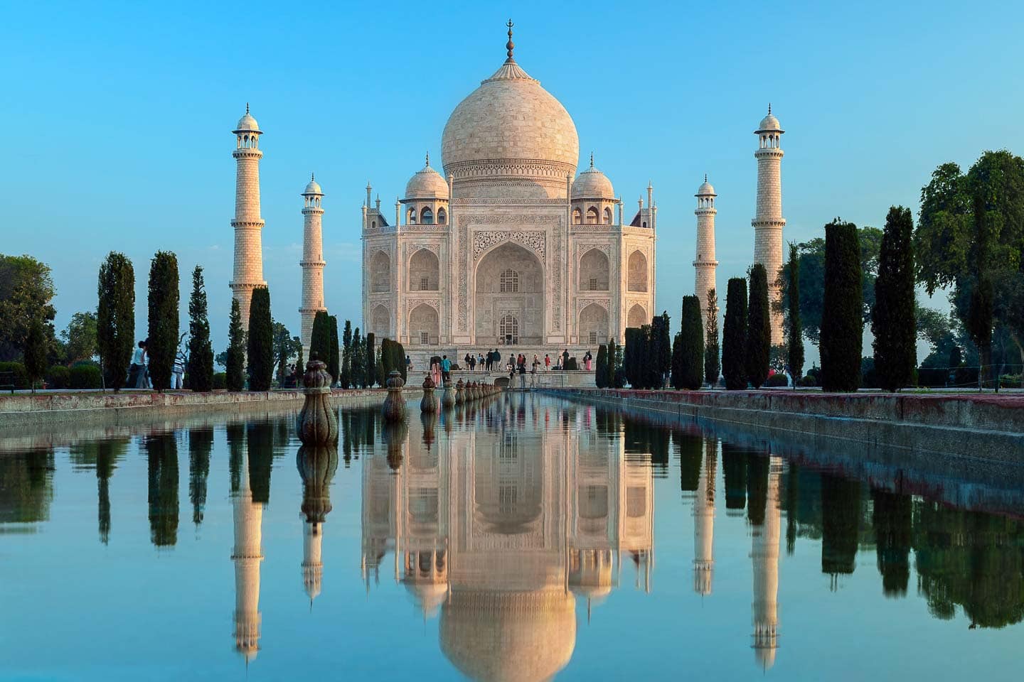 The Taj Mahal at dawn- a mausoleum at Agra in northern India. Built by the Mogul emperor Shah Jahan (1592–1666) in memory of his favourite wife. Completed circa 1649.